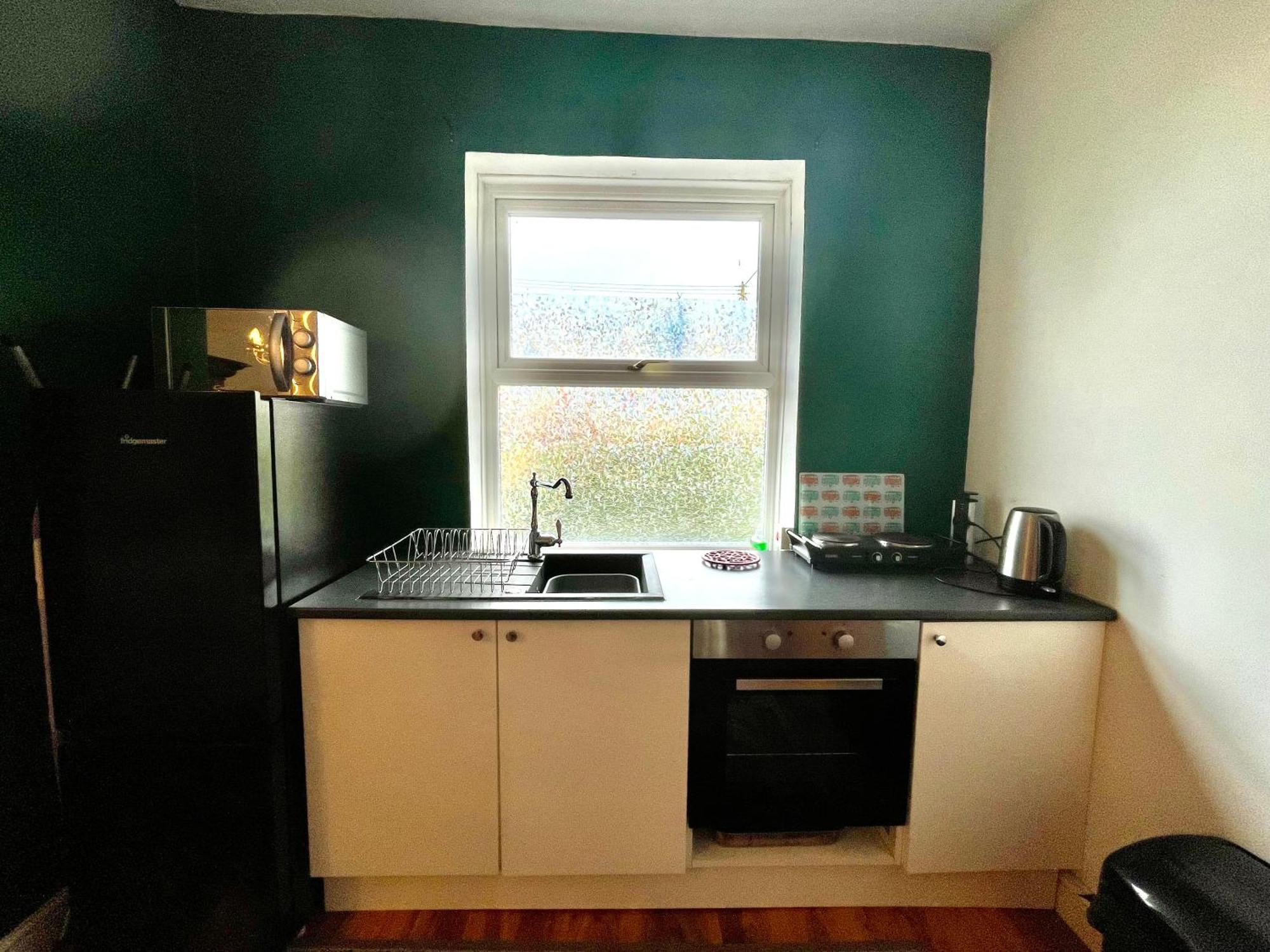 Spacious 3 Bedroom Garden Apartment In Snowdonia National Park Garndolbenmaen Exteriér fotografie