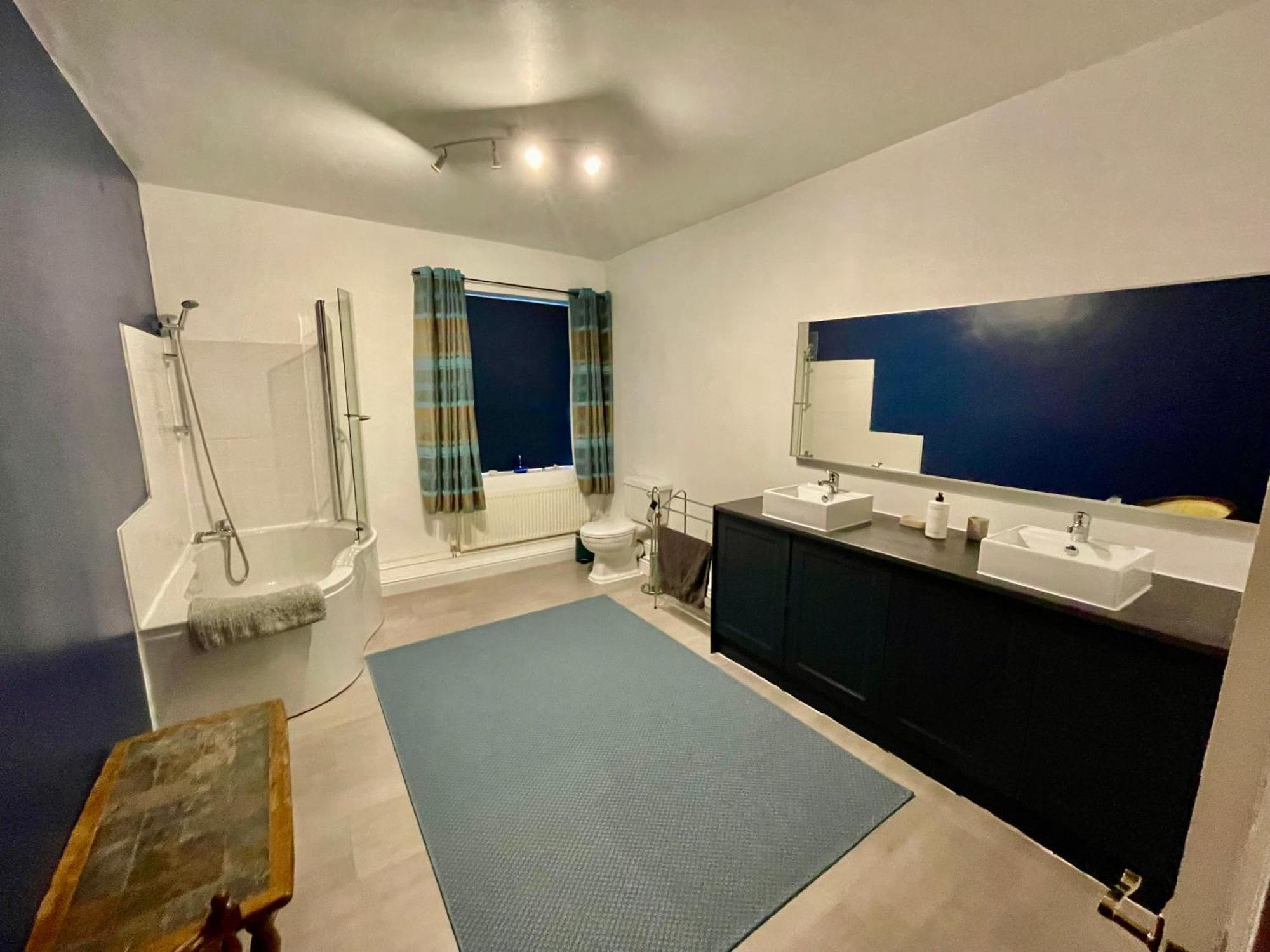 Spacious 3 Bedroom Garden Apartment In Snowdonia National Park Garndolbenmaen Exteriér fotografie